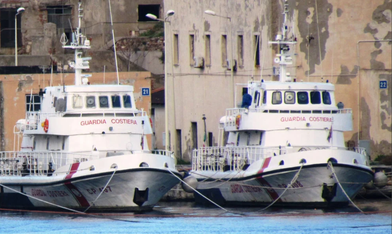 Coast guard vessels with wheelhouse wipers